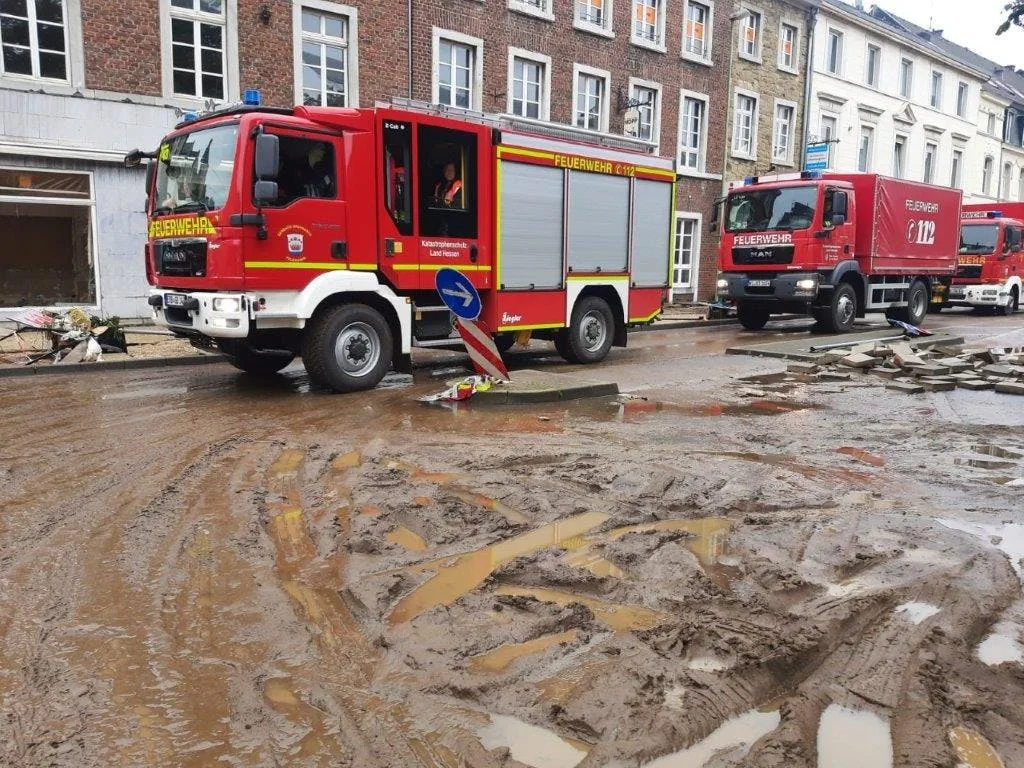 Katastrophenschutzeinsatz der Feuerwehr der Gemeinde Brensbach im Regierungsbezirk Köln