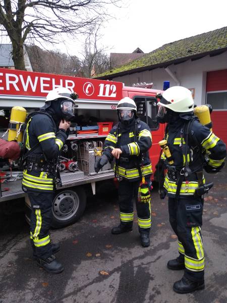 Einsatzbericht Atemschutzübung für Nachzügler der Nieder-Kainsbacher Feuerwehr